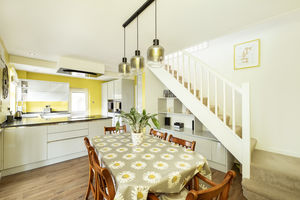 Photo 16- click for photo gallery